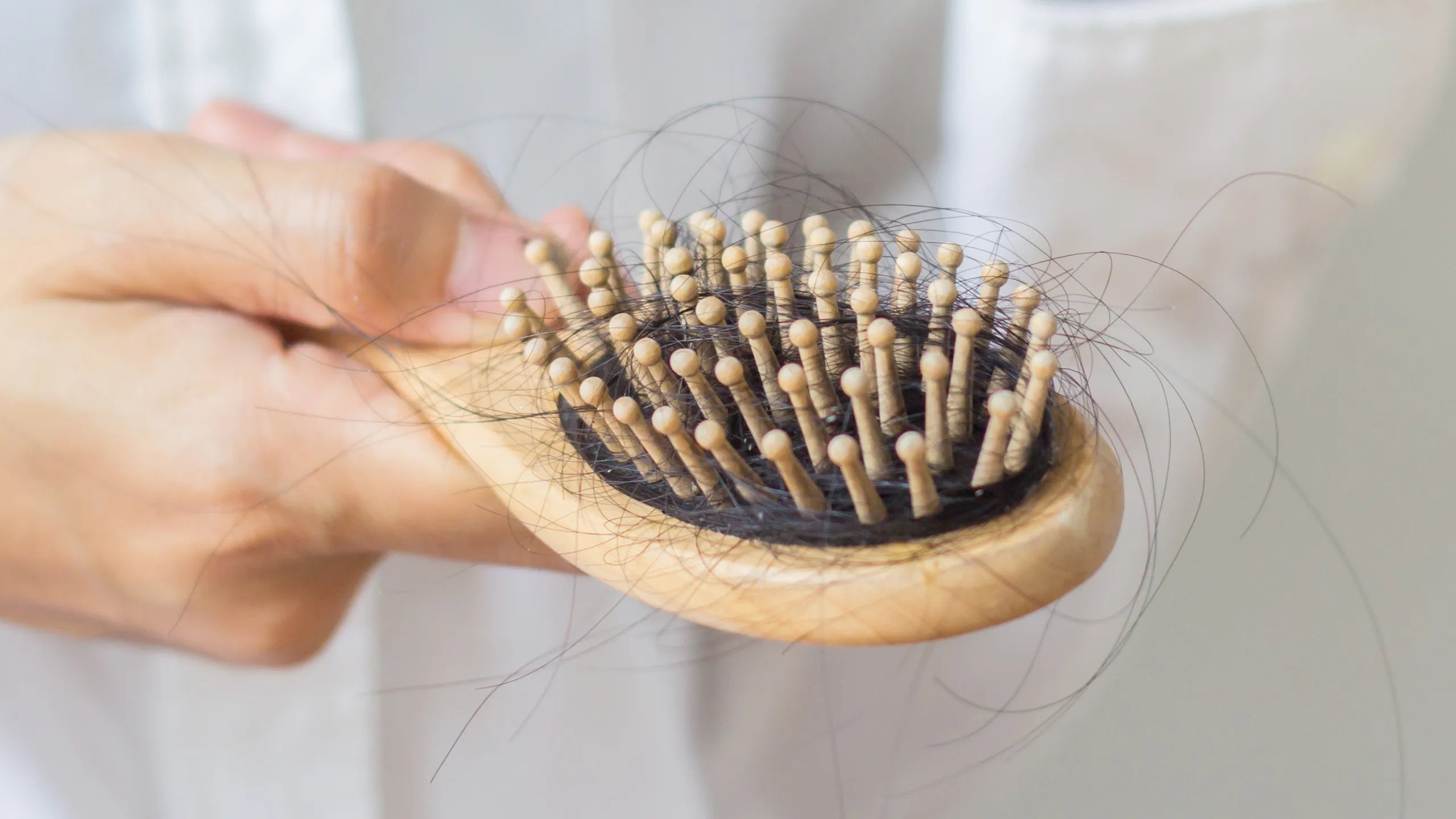 HOW MUCH HAIR LOSS IS NORMAL? | SPECTRA CO.